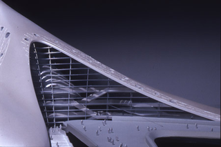 Illustration for article titled Zaha Hadid's Dubai Opera House Design Makes Me See Cylon Raiders